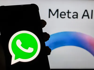 Cercul misterios albastru apărut pe WhatsApp. Ce înseamnă și cum funcționează noua funcție Meta AI - Foto: Profimedia images