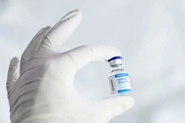 Protecţia oferită de vaccinul Pfizer scade mai repede decât în cazul serului AstraZeneca (studiu)/FOTO: Unsplash