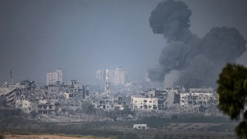 Armata israeliană a bombardat Gaza cu 100 de avioane și a lovit „150 de ținte subterane” - Foto: Profimedia Images/ Imagine cu caracter ilustrativ