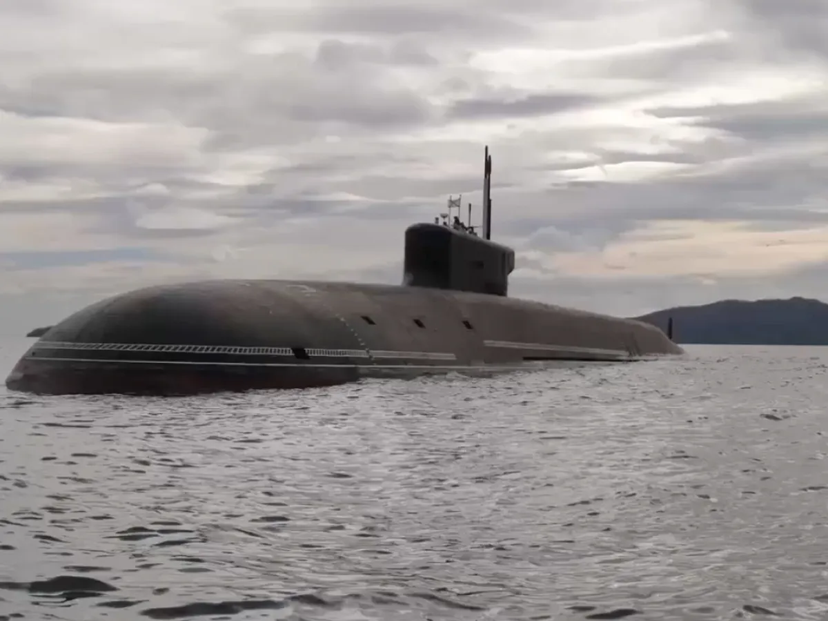 Submarinul nuclear rus „Generalissimus Suvorov” - Foto: X/@MarioNawfal - captură foto