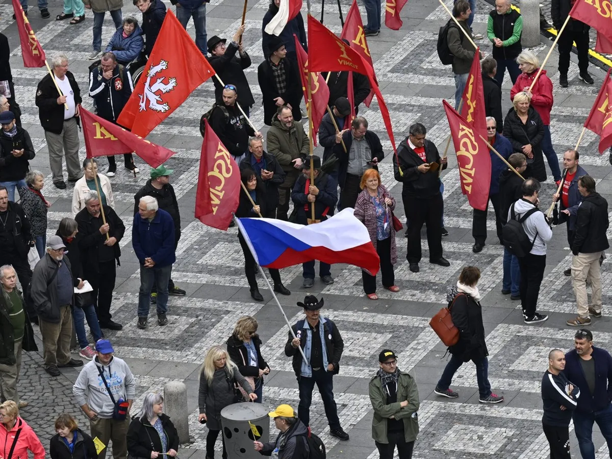 Demonstranții cer o majorare a salariului minim din Cehia - Foto: Profimedia Images