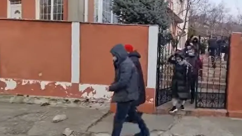 Contesa Băncuță, în arest la domiciliu. Interlopii Neagu Sentiment și Italiano Tănase rămân închiși Foto: captură video ZDI
