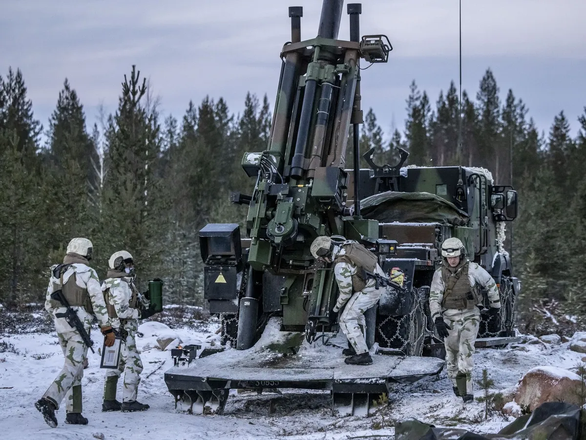 Finlanda, pregătită de un război cu Rusia. Mobilizează 280.000 de soldați, cu o rezervă de 900.000