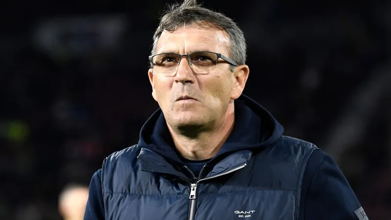 A foat demis Eugen Neagoe, de la CSU Craiova - Foto: Profimedia Images