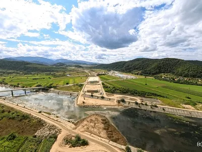 Autostrada care va face uitată aglomerația de pe DN1 Sibiu - Brașov. Cum se lucrează pe șantierul A13 Sibiu - Făgăraș
