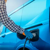 E-Transit Courier, prima mașină electrică produsă în România. - Foto: Ford Pro