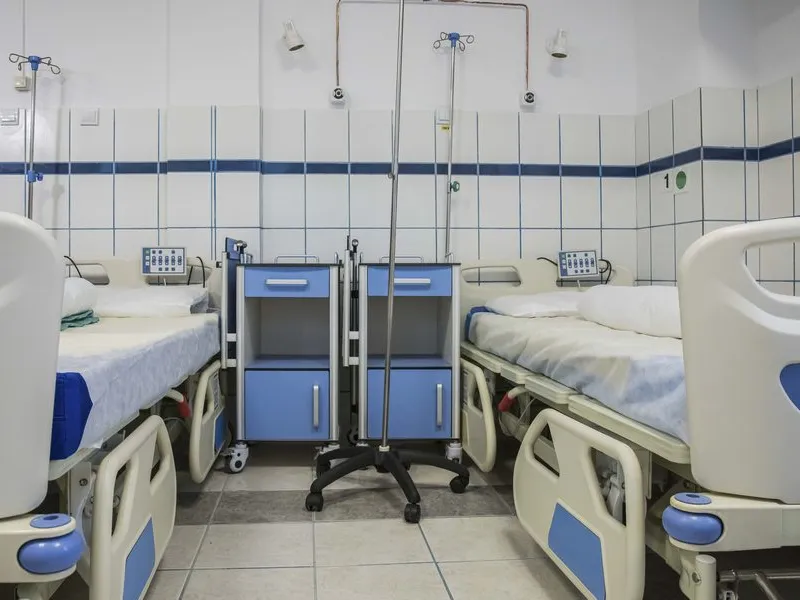 România trebuie să facă 5.500 de paturi de spital în clădiri noi prin PNRR. / Inquam Photos / Costin Dinca