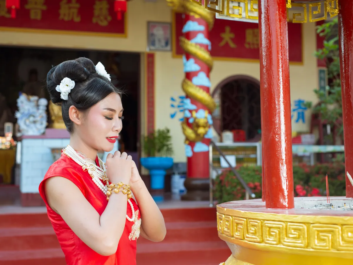 Horoscop chinezesc. 4 zodii scapă de singurătate din 23 iulie. Câinele de Pământ aduce o zi cu echilibru