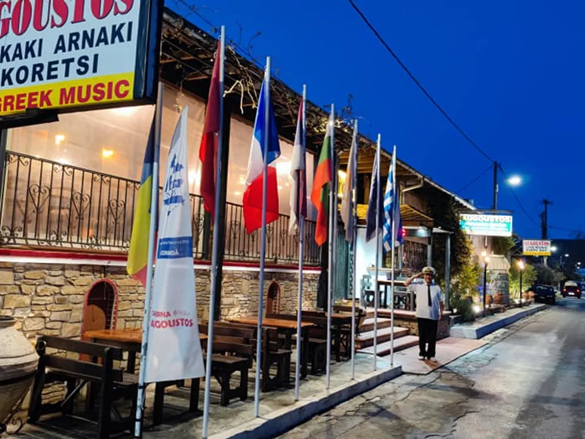 Tavernă în Theologos - Foto: Facebook / Forum Thassos