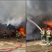 RO-ALERT după ce un depozit de materiale electrocasnice a luat foc. Pompierii intervin  - Foto: ISU MUREȘ