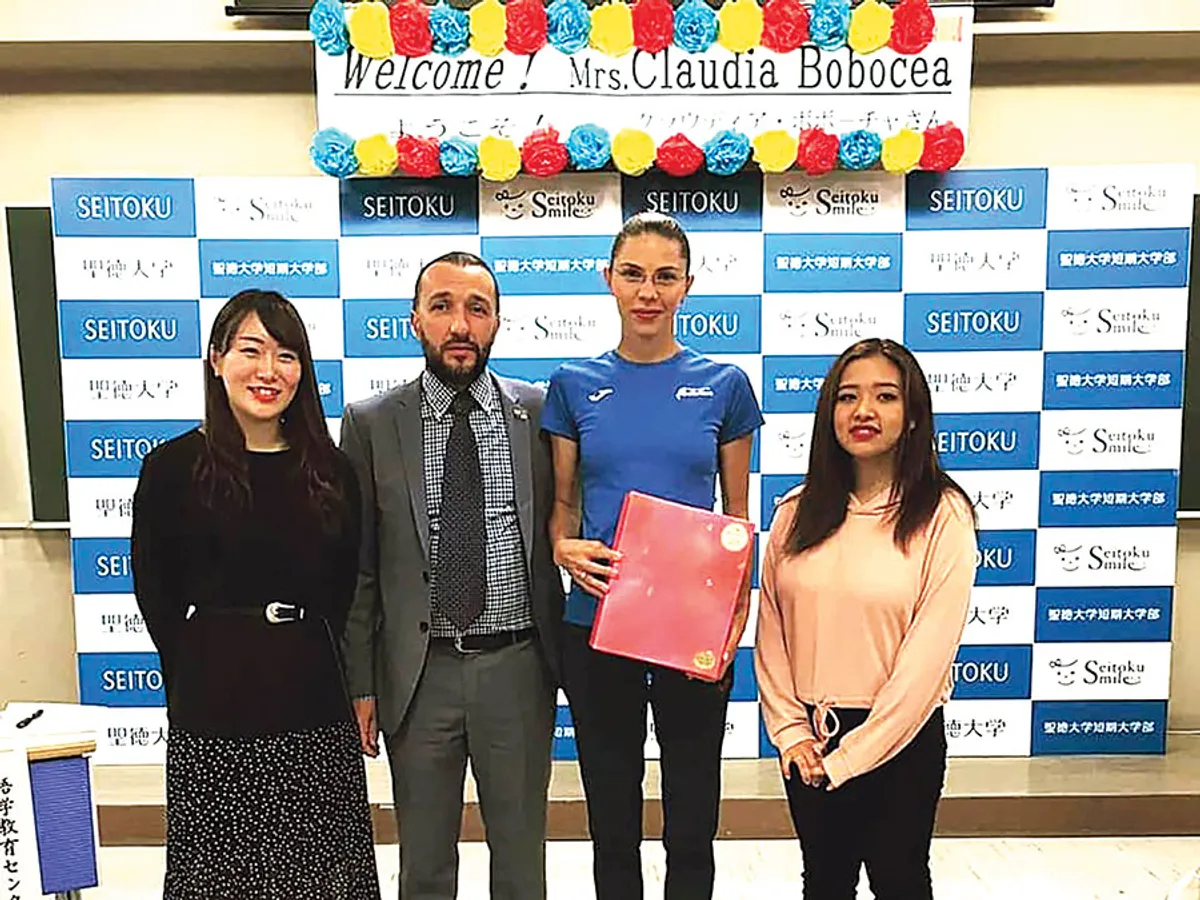 Claudia Bobocea, împreună cu antrenorul Valentin Anghel, în Matsudo, Japonia