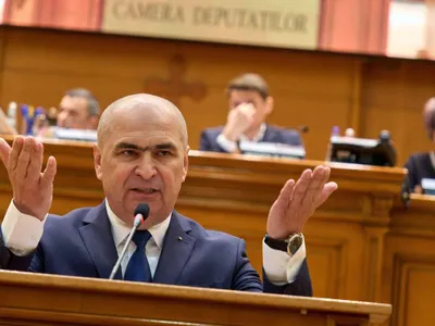 Premierul Ilie Bolojan, la otul pe moţiunea de cenzură prin care a devenit ad-interim - Foto: Profimedia Images