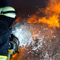 Incendiu de proporții la o hală din Dâmbovița. 1.000 m2, pârjoliți. Pompierii intervin urgent - Foto: Profimedia images - Caracter ilustrativ