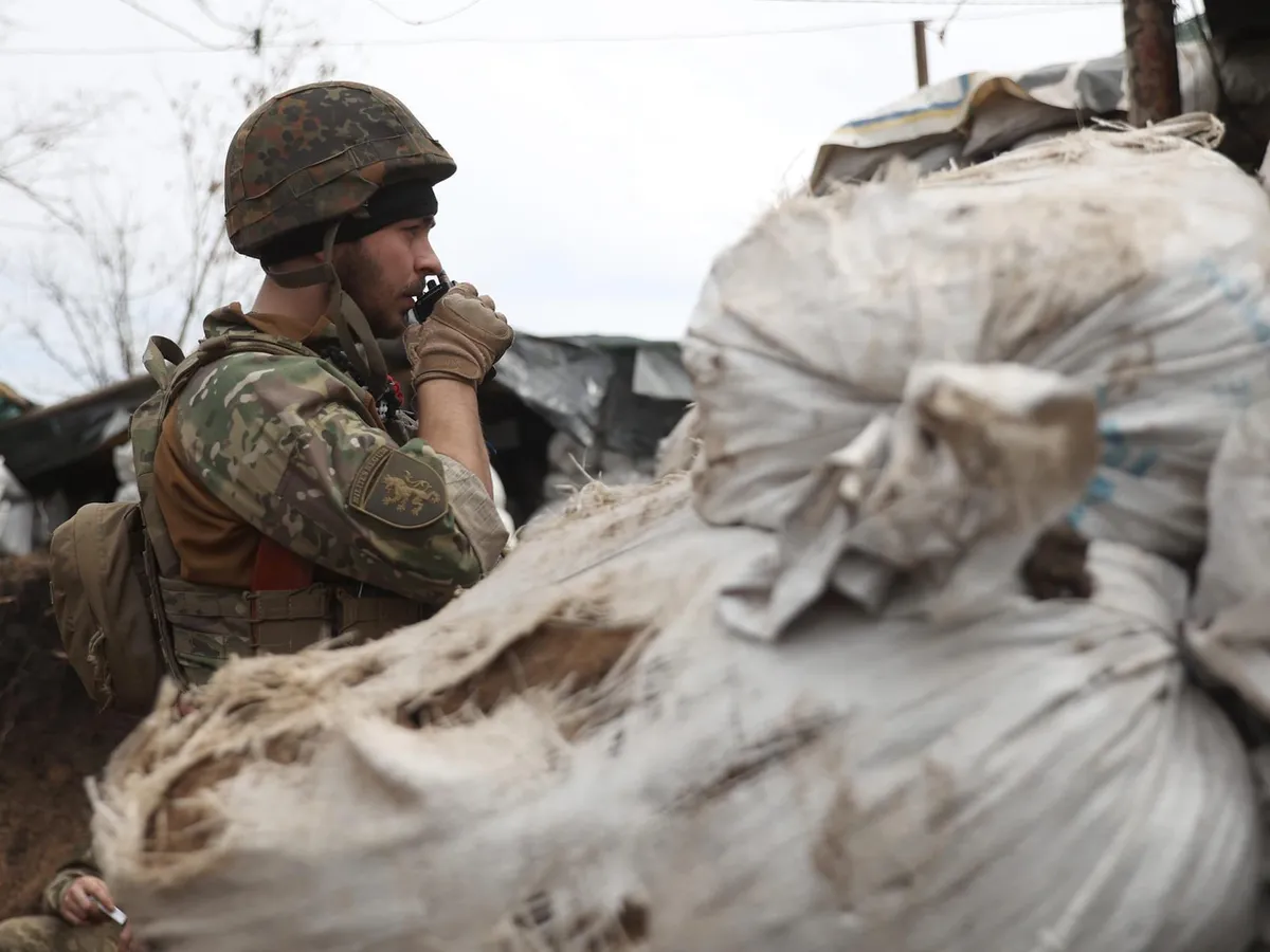 Fortăreața Zaporoije se pregătește de război. Civilii au pus mâna pe arme să apere orașul/FOTO: Twitter/Defence of Ukraine
