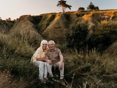 Povestea de dragoste a celor mai în vârstă miri din lume. Aveau 90 și 100 de ani când s-au căsătorit - Foto: Freepik (Imagine cu rol ilustrativ)