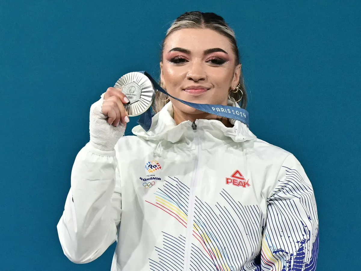 Mihaela Cambei, după medalia de argint de la haltere: „Este concursul vieţii mele” - Foto: Profimediaimages.ro