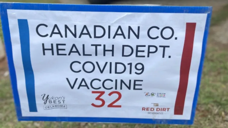 Canada a autorizat vaccinul Pfizer/BioNTech pentru segmentul de vârstă 12-15 ani/FOTO: Facebook/Canadian County Health Department