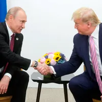 ANALIZĂ Cum l-ar putea salva Trump pe Zelenski? Cele 2 scenarii de pace. „Vin 3 luni îngrozitoare” - Foto: Profimedia Images