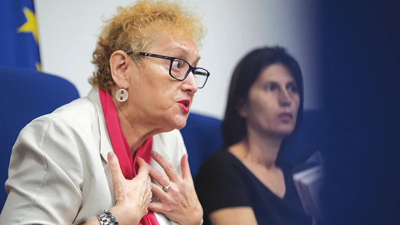 MAI MULT CU PSD DECÂT CU POPORUL Renate Weber, devenită Avocatul Poporului după ce a fost membră ALDE, atacă în mod constant actele legislative ale liberalilor, cum nu a făcut în perioada guvernării PSD - Foto: INQUAM PHOTOS/ Octav Ganea