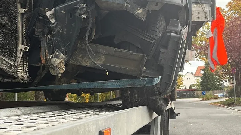 Un samsar român de mașini a luat amendă de 10.000 € în Germania. Pentru ce a fost sancționat - Foto: Facebook/INFOTRUCKER