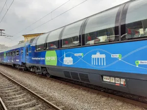 Premieră absolută la CFR. Un tren a făcut mai puțin de două ore de la Brașov la București/FOTO: Facebook/CFR