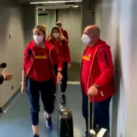 Momentul când Ana Maria Popescu a refuzat să dea mâna cu Eduard Novak. Captură video