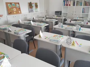 Elevii de clasa a VIII-a dau al doilea examen, cel la matematică, din cadrul Evaluării Naționale. FOTO: Facebook