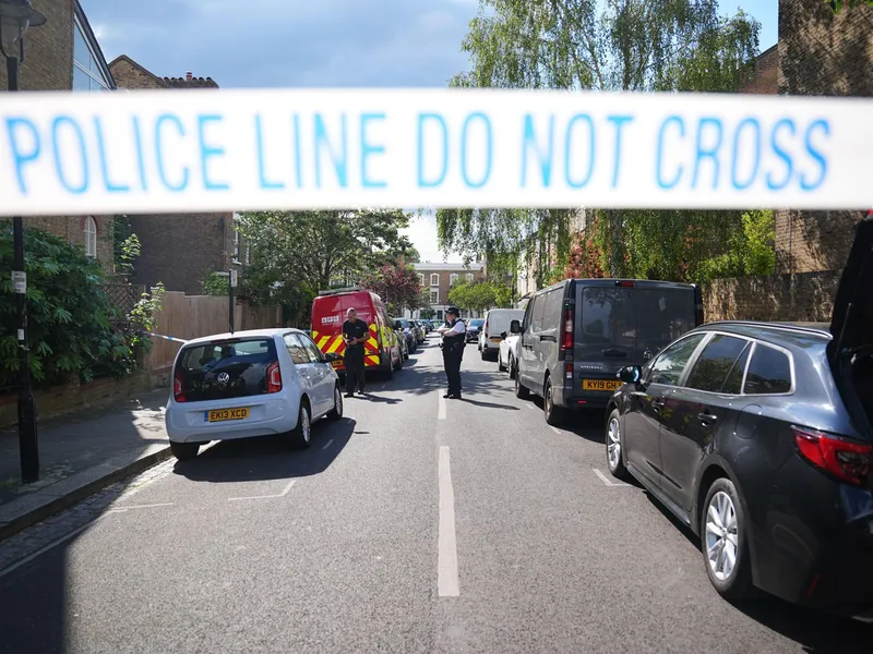 Un român, al doilea bărbat inculpat în cazul incendierii casei premierului britanic Keir Starmer - Foto: Profimedia Images