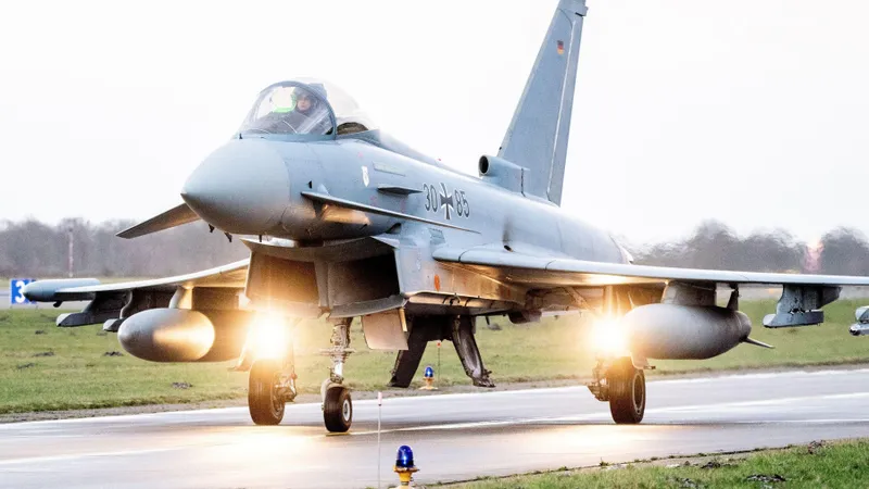 Avioane Eurofighter Typhoon - Foto: Profimedia Images - Imagine cu caracter ilustrativ