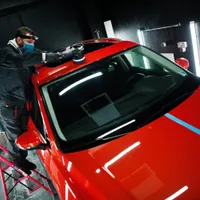 Cum îndepărtezi zgârieturile de pe mașină cu 2 obiecte care costă 10 lei. - Foto: Freepik