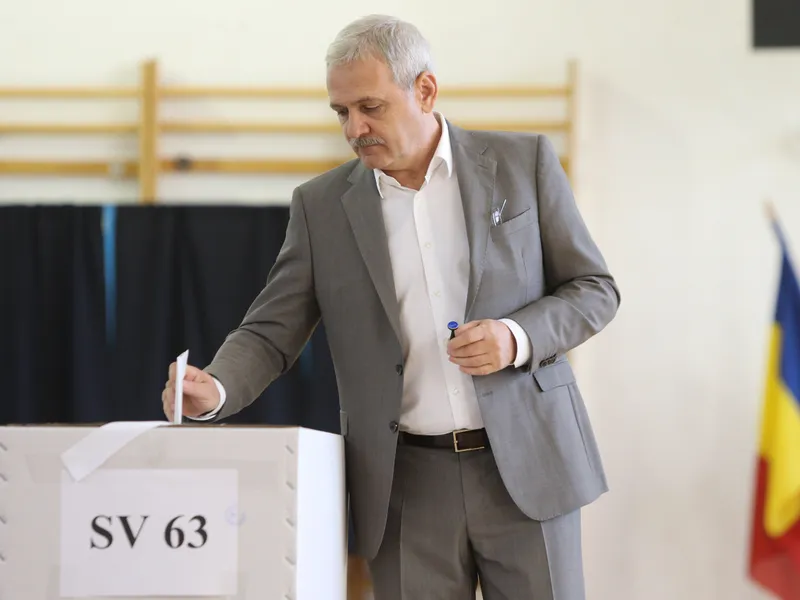 Dragnea a votat la aceeași secție cu Traian Băsescu. Foto Inquam Photos/George Călin