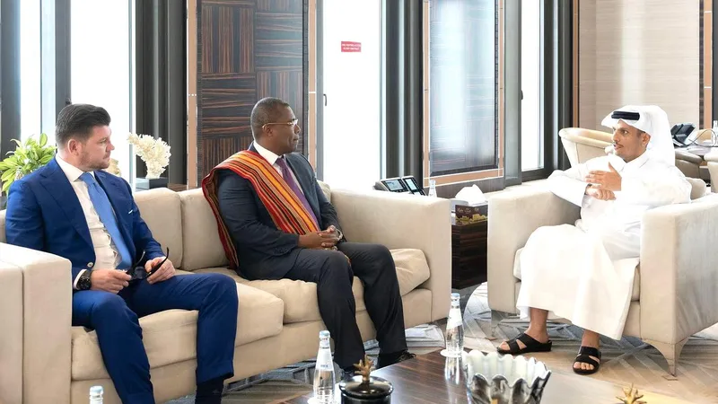 Anton Pisaroglu, Siteny Randrianasoloniaiko and Qatari Prime Minister Photo: Facebook