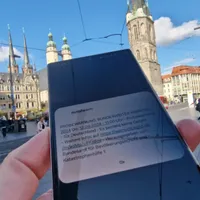 Au sunat alarmele telefoanelor în Germania - Foto: dubisthalle.de