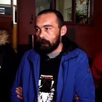 Un prahovean cu postări antisemite a fost săltat de polițiști. I s-a făcut dosar penal foto: captură Observator