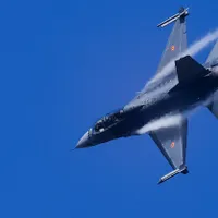 Biden a adat undă verde pentru ca Ucraina să primească avioane F-16 (imagine cu rol ilustrativ) Foto: profimediaimages