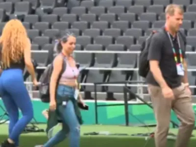 ”Fără precedent”: Shakira a apărut în spatele reporterului și ce a urmat e ”nemaivăzut în direct la TV”