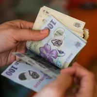 Creştere spectaculoasă a venitului românilor, anul acesta. Cât era salariul mediu acum 10 ani? - Foto: Profimedia Images
