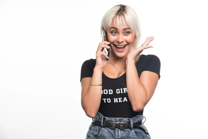 Telefon Foto: Freepik (imagine cu rol ilsutrativ)