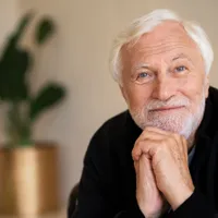 Va primi o pensie de 4.400 lei la recalculare, deși s-a pensionat cu doar 1.900 lei. Cât a lucrat? - Foto: Freepik (Imagine cu caracter ilustrativ)