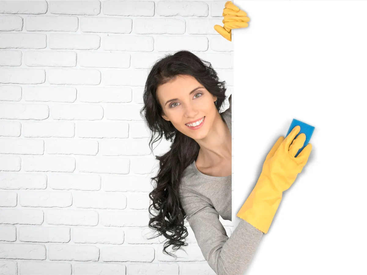 Scapi de mucegai, în noiembrie dacă cureți pereții cu detergent de vase? Nu trebuie să adaugi niciodată clor