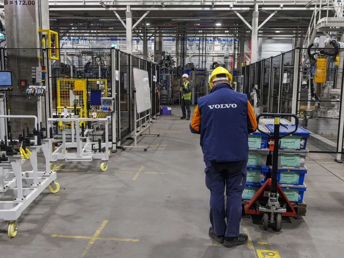 Fabrică de mașini Volvo - Foto: Profimedia Images (Imagine cu rol ilustrativ)