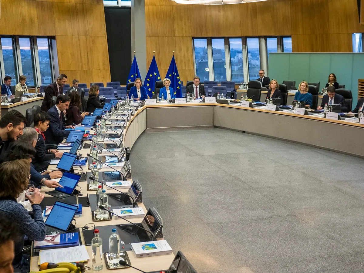 Comisia Europeană a luat măsuri împotriva TikTok după alegerile din România. Ce obligații are - Foto: Profimedia Images (rol ilustrativ)