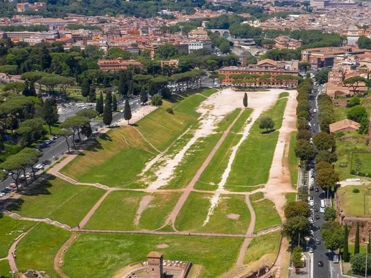 Circus Maximus azi