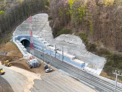 Se întâmplă în România! 13 km de cale ferată, modernizați în timp „record”: 7 ani și jumătate - Foto: Facebook / Asociația Pro Infrastructură