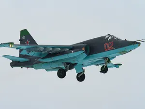 VIDEO Artileria ucraineană d oborât un super avion SU-25, mândria Rusiei / Resboiu