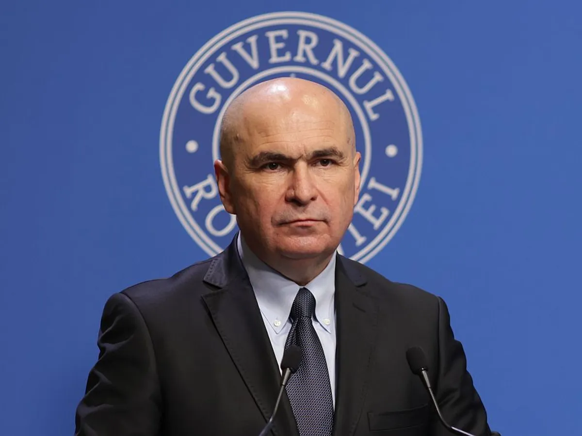 Ilie Bolojan, în conferinţă de presă - Foto: INQUAM PHOTOS/George Călin