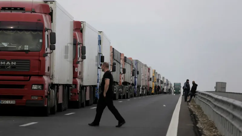 Falsul Schengen, o lovitură dură pentru transportatori. „Suntem pedepsiți și de Sofia și de Viena” - Foto: Profimedia images - Caracter ilustrativ