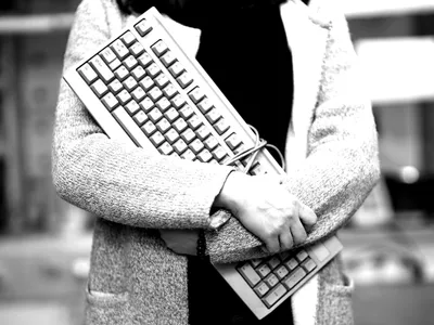 INCERTITUDINE Raportul a constatat că aproximativ 59% dintre profesioniști au fost informați că sunt supracalificați pentru un rol