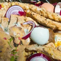 Românii, "campioni" la risipa alimentară, mai ales de sărbători. Aruncăm milioane de tone de mâncare - Foto: Profimedia images
