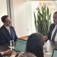 Președintele Camerei de Comerț și Industrie a României, Mihai Daraban, a avut, în ziua de 5 martie a.c., o serie de întâlniri de lucru cu reprezentanți ai autorităților centrale ai Republicii Ecuador Foto: CCIR